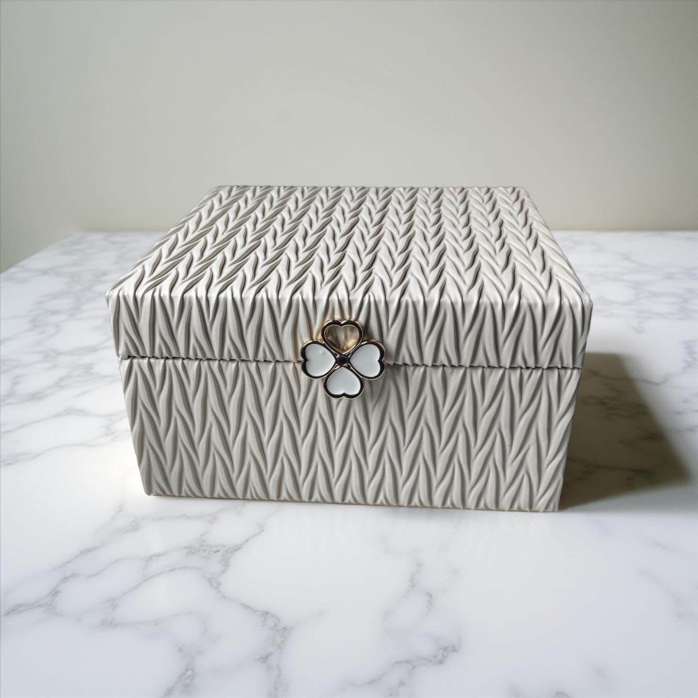 Solace Champagne - Lift Away Tray