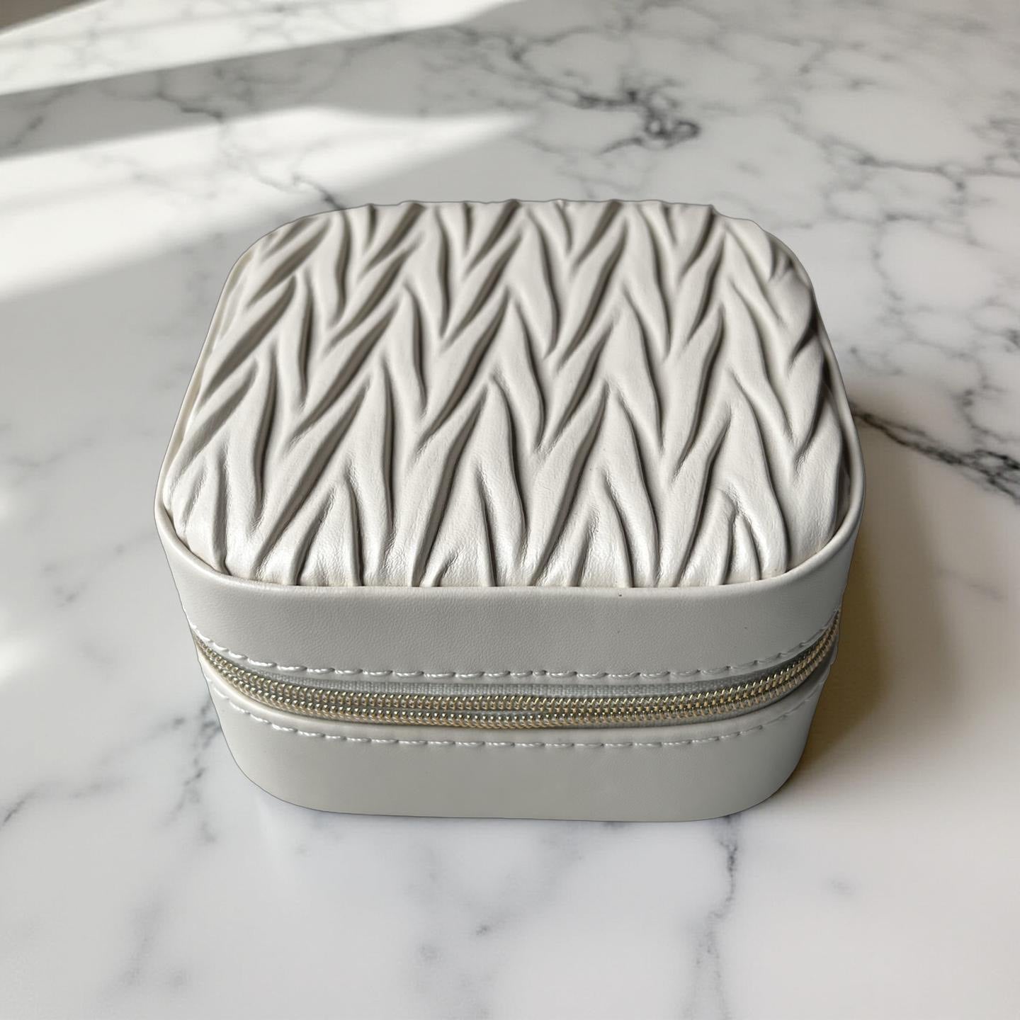 Solace Champagne - Travel