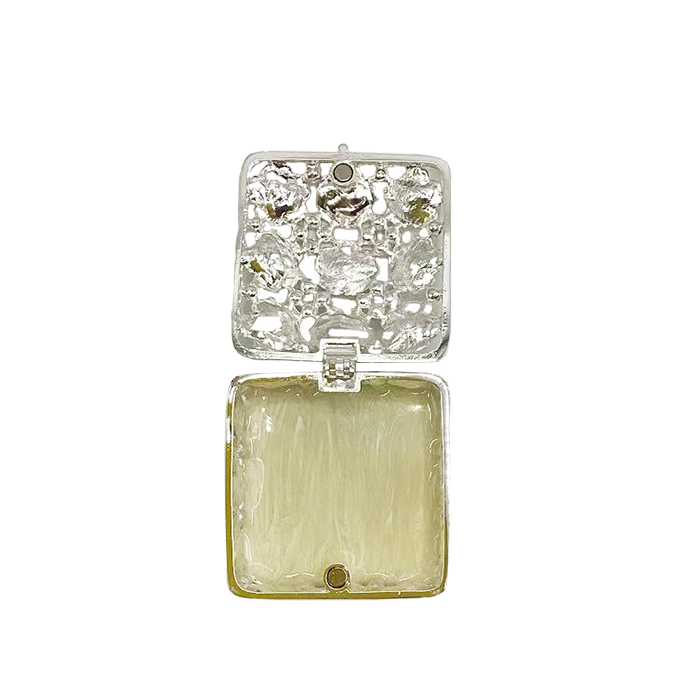 Daisy Square Trinket