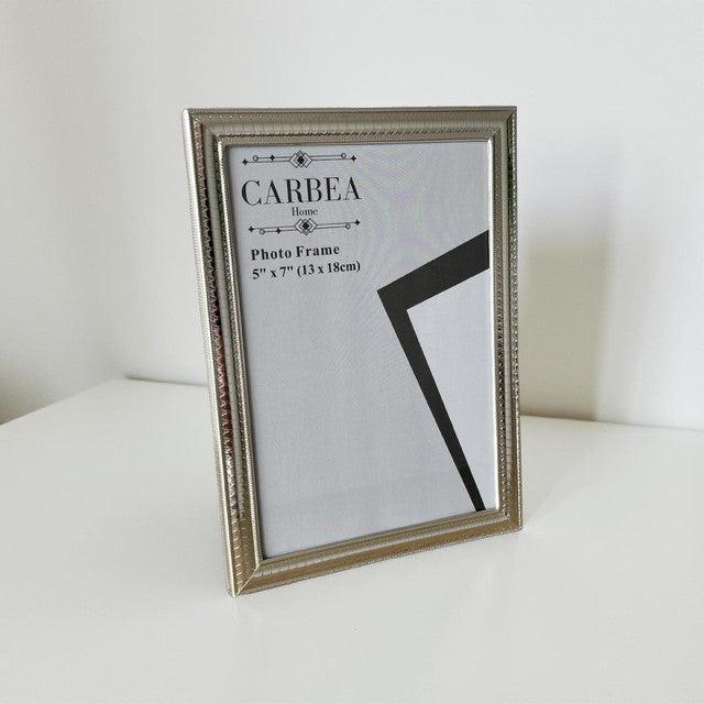 Classic Silver Picture Frame 4"x 6"