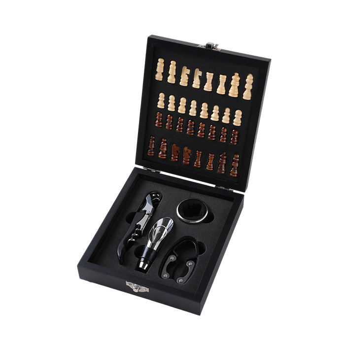 Regal Chess / Wine Set